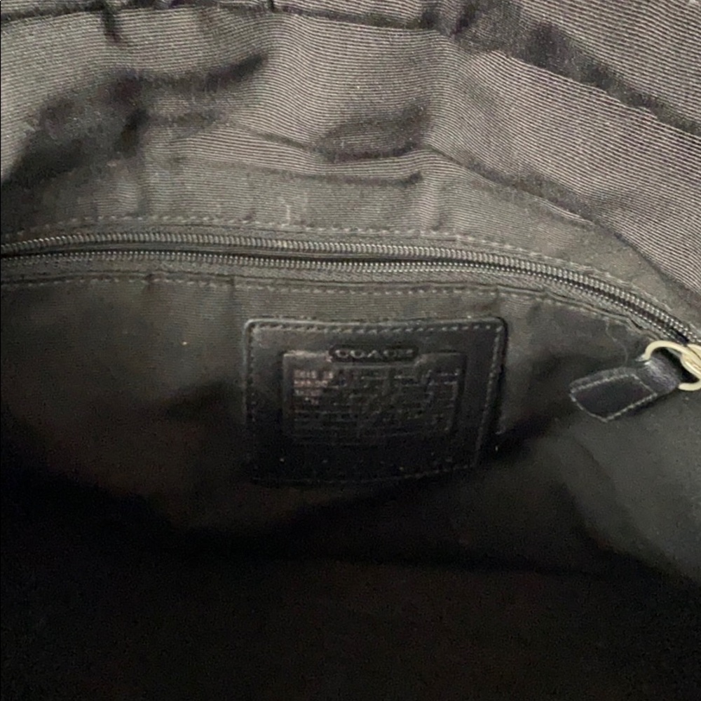 Coach - Picture 5 of 14